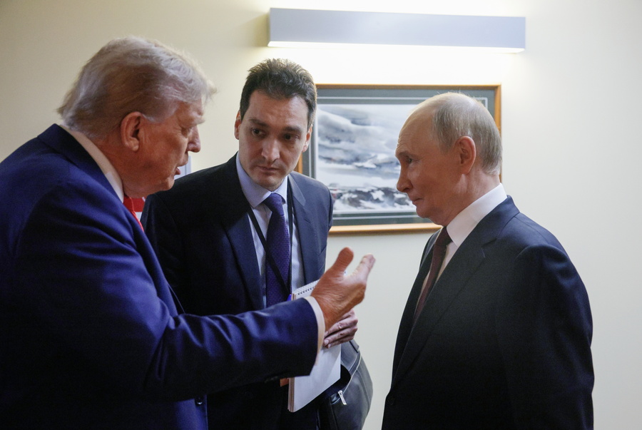 Two leaders talking